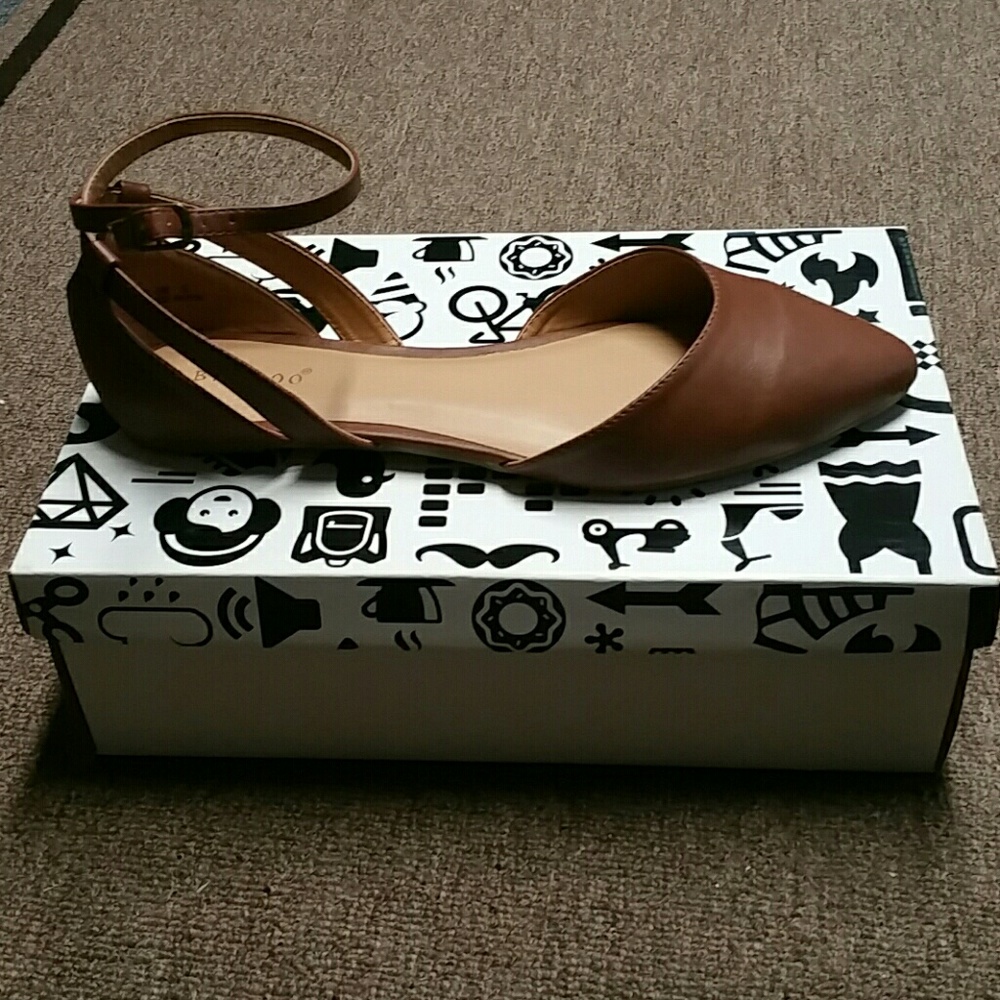 Flats - Picture 2 of 3